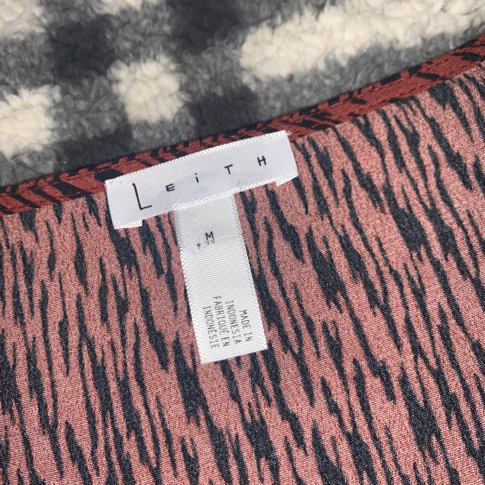 NWT Leith Top!! - Picture 2 of 6